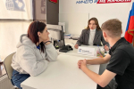 Виктория Фоменко обсудила с волонтерами работу гуманитарной миссии в новых регионах