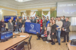Участники Географического диктанта на базовой площадке Алтайского краевого отделения. Фото Валентин Смирнов