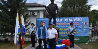 Памятник Герою России Айдару Карабашеву открыли в Республике Алтай - Сетевое издание Толк