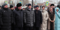 Памятник Федору Достоевскому установили в Барнауле - Администрация г. Барнаул