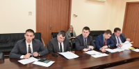 В администрации Барнаула обсудили уборку снега и наледи во дворах - Администрация г. Барнаул