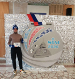 Участник Рождественского полумарафона Дмитрий Сморода. Фото: SIM