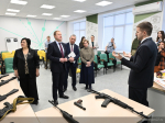 Губернатор Виктор Томенко ознакомился с образовательно-воспитательным кластером Алтайского государственного педагогического университета