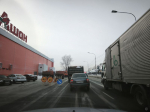 В связи с повреждением водопровода диаметром 300 мм на проспекте Строителей временно ограничено движение транспорта