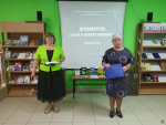 В библиотеке-филиале №32 состоялся информационный урок, посвященный борьбе с дропперством