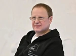 Обучающиеся АГМУ встретились с губернатором Виктором Томенко в канун дня студенчества