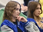 Обучающиеся АГМУ встретились с губернатором Виктором Томенко в канун дня студенчества