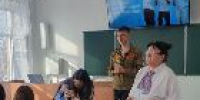 Студенты рассказали школьникам об учебе и студенческой жизни - УТЗН Алтайского края