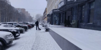 В Железнодорожном районе усилен контроль за уборкой снега и наледи на объектах потребительского рынка - Администрация г. Барнаул