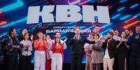 Обновленная команда КВН «Атака титанов» стала триумфатором  фестиваля «Кубок молодого избирателя – 2026» - АлтГУ