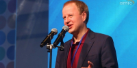 Виктор Томенко поздравил жительниц Алтайского края с 8 Марта - ИА Амител