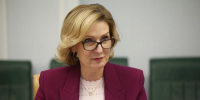 Вопросы реабилитации и высоких технологий: Инна Святенко с рабочим визитом в медучреждениях Алтайского края - Минздрав Алтайского края
