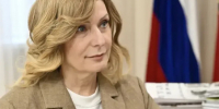 Социально-экономическое развитие Алтайского края обсудили Губернатор региона Виктор Томенко и вице-спикер Совета Федерации Инна Святенко - Администрация Алтайского края