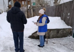Дружинники Октябрьского района информируют жителей микрорайона ВРЗ о пожарной безопасности
