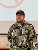 Студенты юридического института встретились с участником специальной военной операции