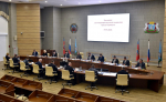 Меры противодействия идеологии терроризма и защищенность мест скопления людей обсудили в администрации Барнаула
