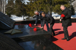 Ветераны спецподразделения «Альфа» почтили память героев на Мемориале Славы в Барнауле
