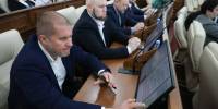 На 50-й сессии АКЗС приняли ряд законов Фото №1 - Алтайская правда