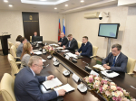 Глава Барнаула Вячеслав Франк провел оперативное аппаратное совещание