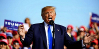 Дональд Трамп и его сторонники / Изображение сгенерировано с помощью нейросети Kandinsky by Sber AI / amic.ru - ИА Амител
