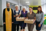 Накануне православного праздника Светлого Христова Воскресения сотрудники управления территориального органа и исправительной колонии №3 передали 170 пасхальных куличей в Барнаульский центр помощи детям, оставшимся без попечения родителей, №2 и в Центральный дом-интернат для престарелых и инвалидов.