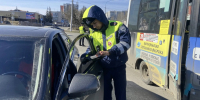 В Барнауле проверили автомобили с тонировкой Фото №1 - Алтайская правда
