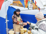 Предпраздничная продовольственная ярмарка прошла в Железнодорожном районе