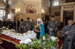 Митрополит Сергий возглавил богослужение Великой Субботы в Димитриевском храме Барнаула