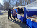 В п.Научный Городок прошла продовольственная ярмарка выходного дня