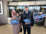 В Барнауле на ярмарке трудоустройства провели акцию по профилактике экстремизма и наркомании