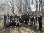 В общегородской субботник общественники наводят порядок на своих территориях
