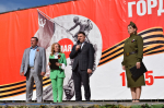 «Цветущий май! Победный май!»: в микрорайоне Новосиликатный состоялось праздничное мероприятие