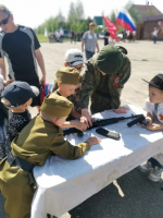 Праздничное мероприятия ко Дню Победы прошло в ТОС микрорайона «Авиатор»