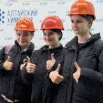 Юные яровчане побывали на крупном химическом предприятии