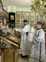 Митрополит Сергий совершил Литургию в день памяти равноапостольных Мефодия и Кирилла, учителей Словенских