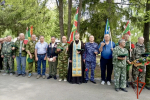 Сотрудники Росгвардии почтили память пограничников в Троицком районе