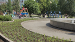 В Барнауле продолжаются работы по высадке цветов