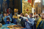 В годовщину основания Кемеровской епархии глава Алтайской митрополии принял участие в соборном богослужении в кафедральном Знаменском соборе города Кемерово