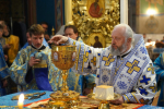 В годовщину основания Кемеровской епархии глава Алтайской митрополии принял участие в соборном богослужении в кафедральном Знаменском соборе города Кемерово