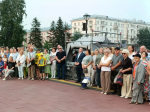 В Барнауле проходит концерт-реквием под открытым небом «Тот самый длинный день в году…».