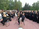 В Барнауле проходит концерт-реквием под открытым небом «Тот самый длинный день в году…».