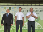 В Центральном районе отметили День молодежи: наградили лучших и зарядили энергией