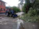 В Барнауле городские службы устраняют последствия проливных дождей