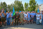 В День ВДВ в Барнауле почтили память бойцов-десантников 6-й роты