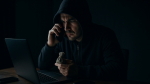 Мошенник / Изображение сгенерировано ИИ ChatGPT / amic.ru