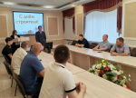 Ко Дню строителя в районе наградили лучших представителей отрасли