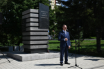 В Барнауле у Памятного знака в честь строителей Алтайского края состоялось торжественное мероприятие