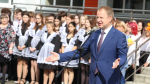 Виктор Томенко: Во всех городах и районах края идет активная подготовка к началу учебного года Фото №1