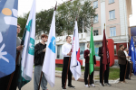 Есть возможность - помогай! В Барнауле возле главного корпуса АлтГУ завершился автопробег «Алтайский сбор»