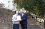 В Ленинском районе Барнаула открыли благоустроенную лестницу между улицами Попова и Монтажников